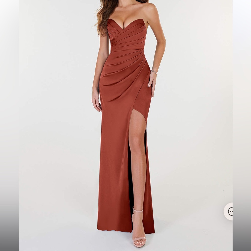 Fitted V-Neck Pleated Stretch Satin Long Dress Terracotta